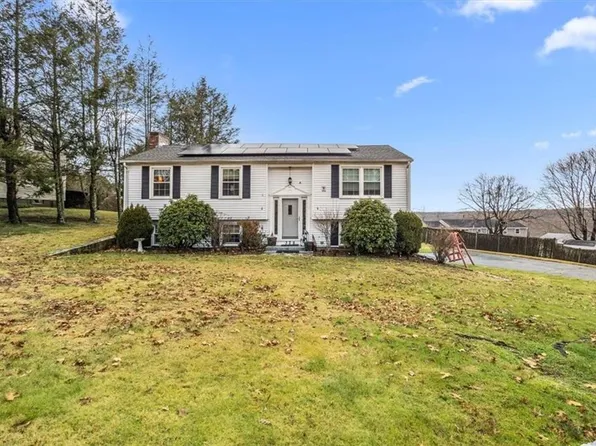 328 New London Ave, West Warwick, RI 02893