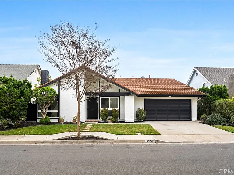 9374 Fleetwood St — Photo 3