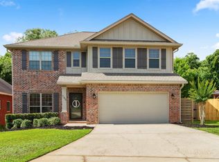 785 Farmington Rd, Pensacola, FL 32504