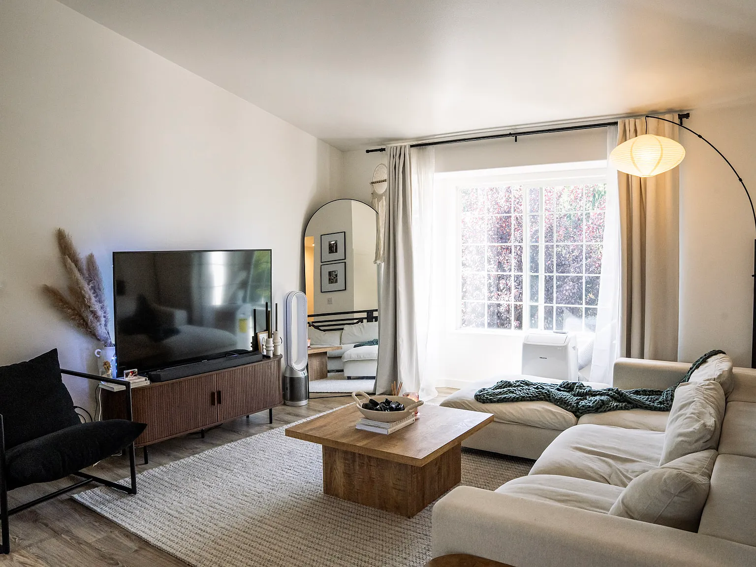 3 bed, 1546 sqft, $3,600 — Photo 4