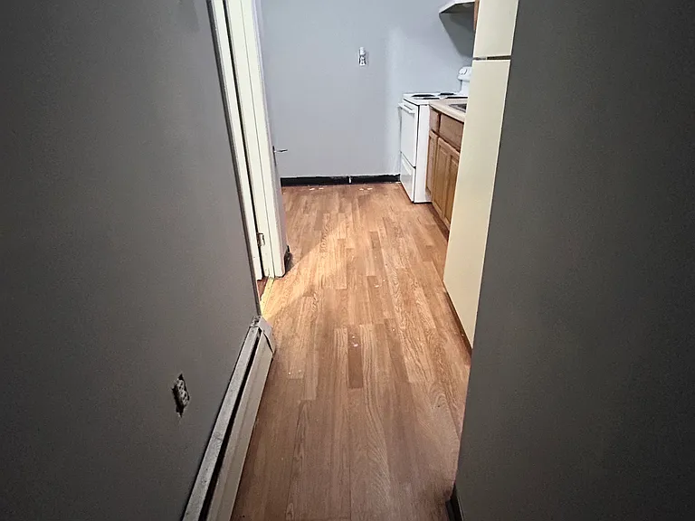 1113 Morton Ave #1/2 — Photo 7