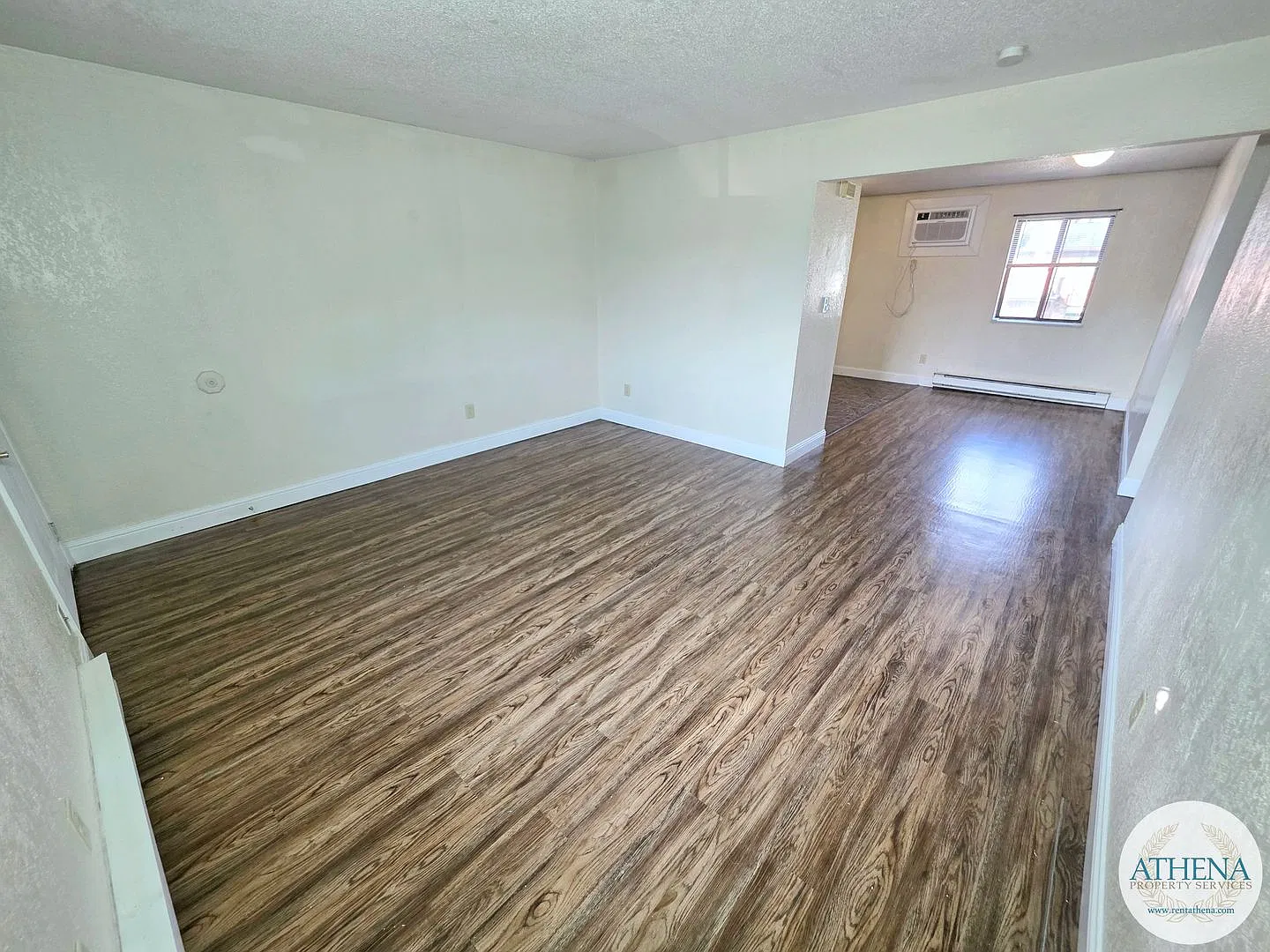 5 Village Dr — Photo 3