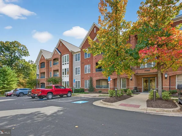 7065 Heritage Hunt Dr APT 203, Gainesville, VA 20155