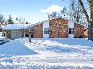 6324 Larcomb Dr, Dayton, OH 45424