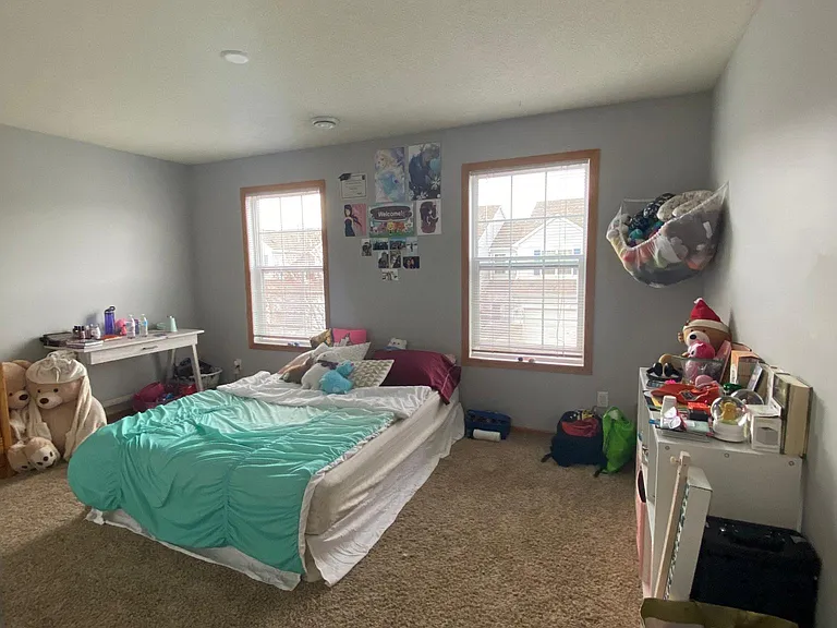 15300 Flower Way — Photo 7