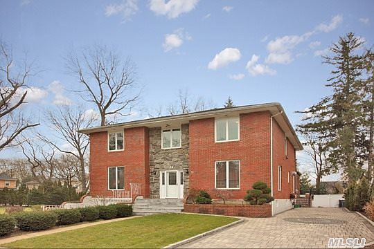 1st image of 78 Willow St