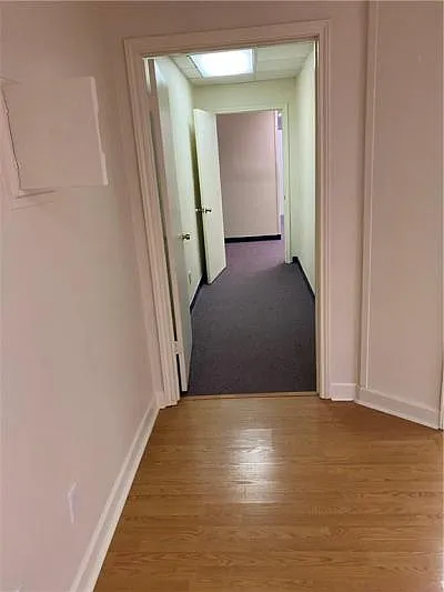 Studio, 1800 sqft, $1,800 — Photo 3