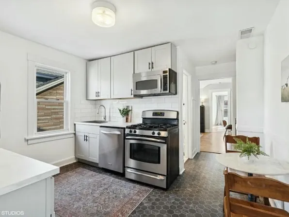 3636 N Christiana Ave Unit 2, Chicago, IL 60618