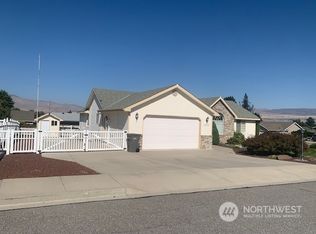 1818 Dorner Pl, Wenatchee, WA 98801