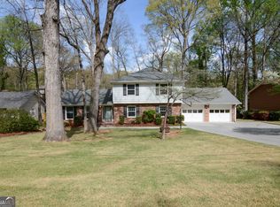 618 Dorsey Cir, Lilburn, GA
