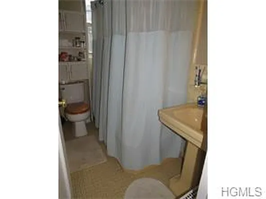 Sold by YCL Real Estate Consulting Group LLC | media 21