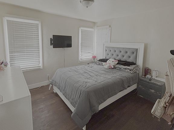 5th image of 112 W Feemster Avenue