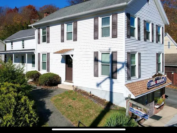 154 Main St #1, Great Barrington, MA 01230