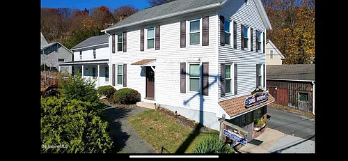 154 Main St #1 Photo 1