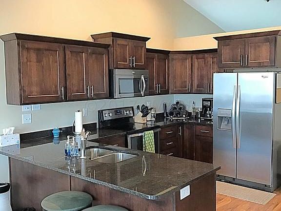 Kitchen With Granite