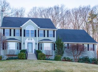 1 Jasmine Rd, Oxford, MA 01540