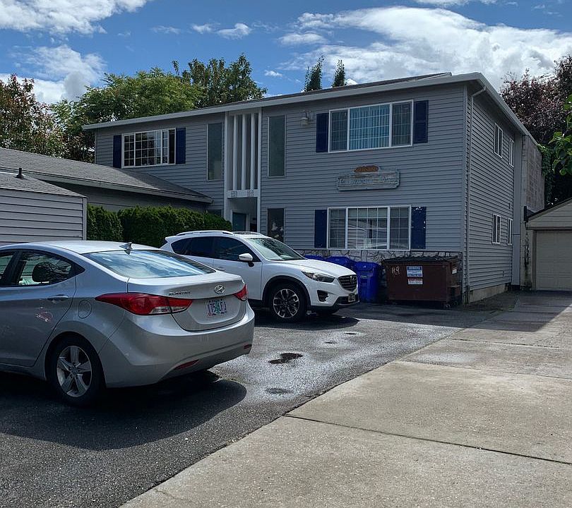 1st image of 2205-2213 NE 46th Ave #2211