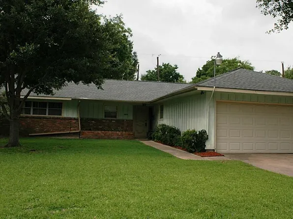 4829 Hummingbird St, Houston, TX 77035