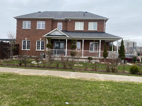 1316 Macinally Ct, Oshawa, ON L1K 0B6