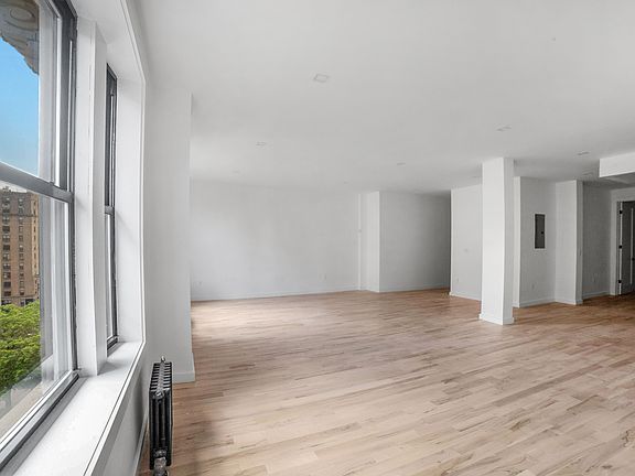 3rd image of 251 W 92nd St APT 9e