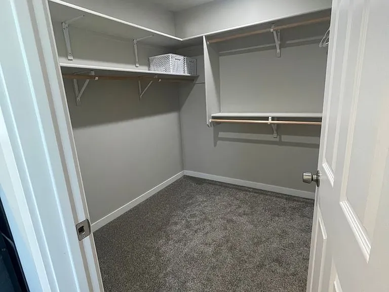2251 W Ridgewood Dr — Photo 12