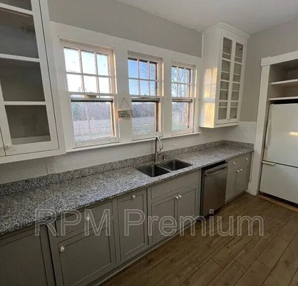 8222 Highway 955 E — Photo 37