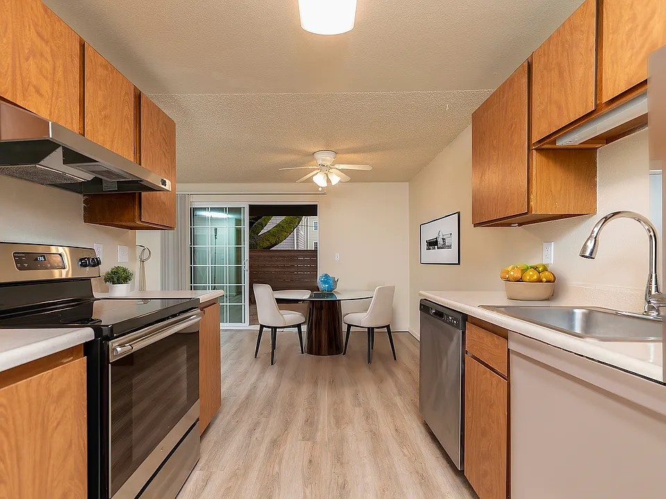 Contemporary Kitchen and Dining Area