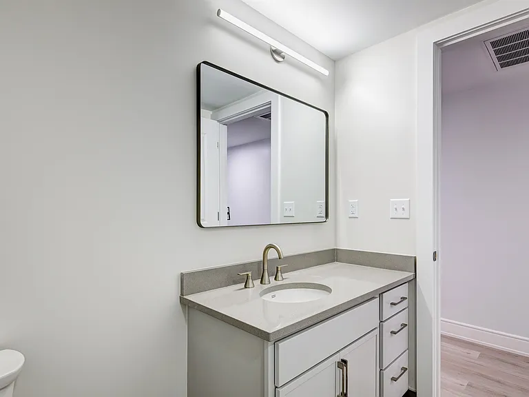 2059 Lafayette Rd #201 — Photo 25