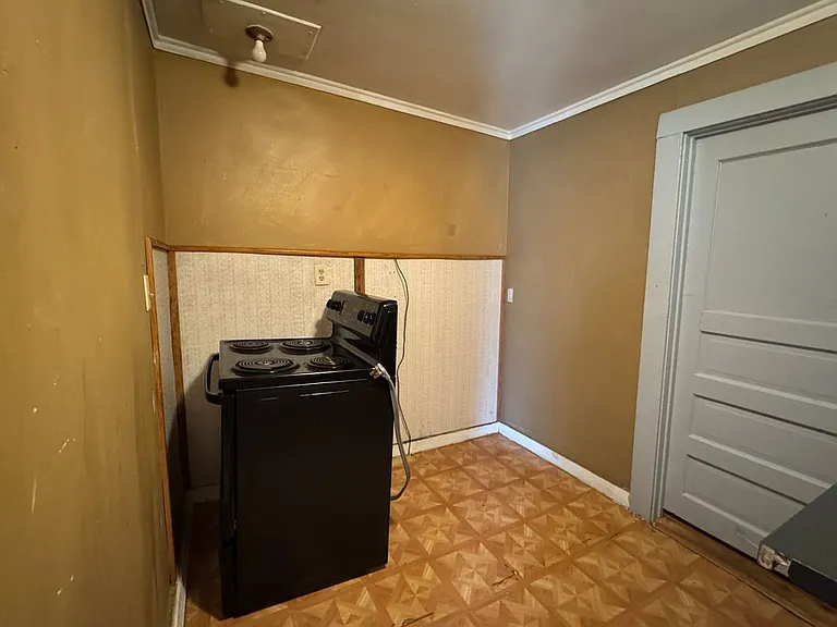 116 E Jackson Ave — Photo 7