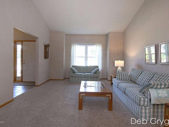 3rd image of 6980 Sienna Dr SE