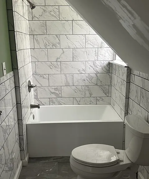 2nd bathroom upstairs