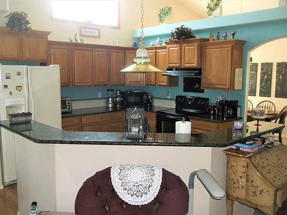 3rd image of 6689 Showhorse Ct