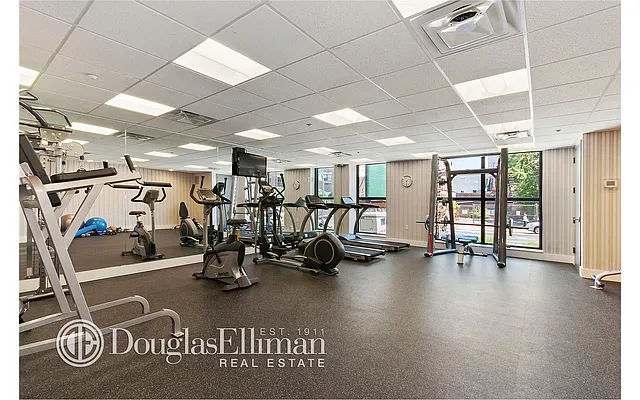 Sold by Douglas Elliman | media 25
