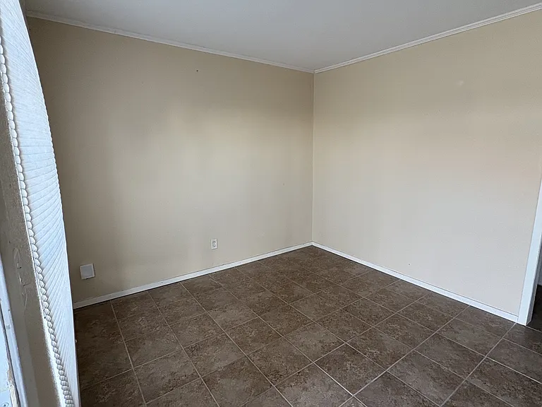2926 Nall St — Photo 3