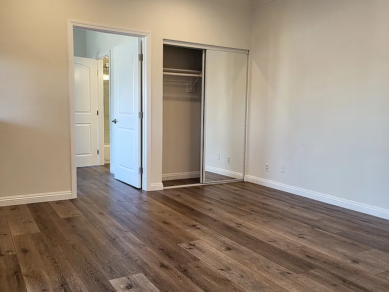 3819 Country Club Dr #202 — Photo 23