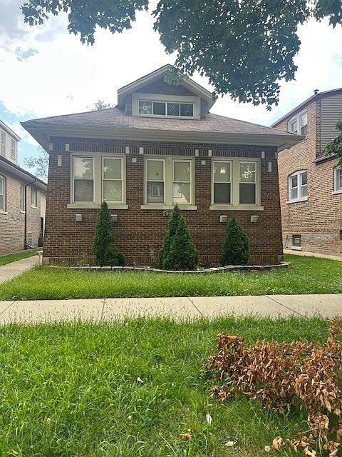 2nd image of 8612 S Union Ave