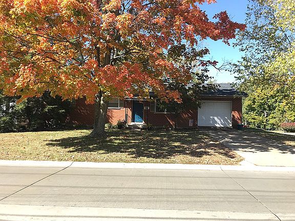 4th image of 7034 Curtis Ave