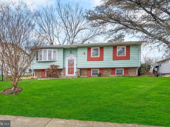 8020 Tiffany Ln, Lanham, MD 20706