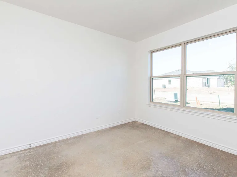 1301 Concord Dr — Photo 18