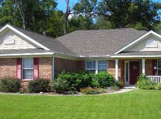 32 Nuthatch Trl, Crawfordville, FL 32327