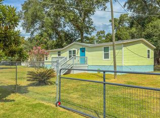 95 Dons Ln, Quincy, FL 32352