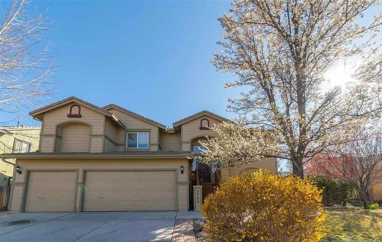 2705 Chaucer St photo 1