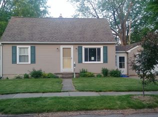 2017 Devonshire Ave, Lansing, MI 48910