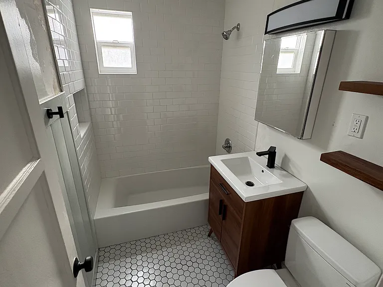 47 Goodwin St #6645 — Photo 8