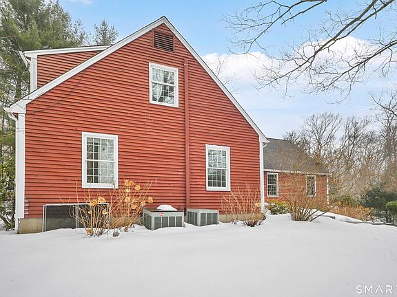 3rd image of 743 Green Hill Road