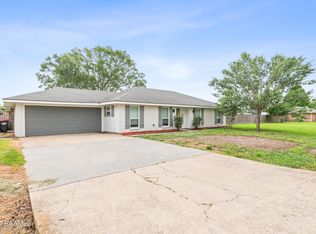 207 Vivian Dr, Lafayette, LA 70508