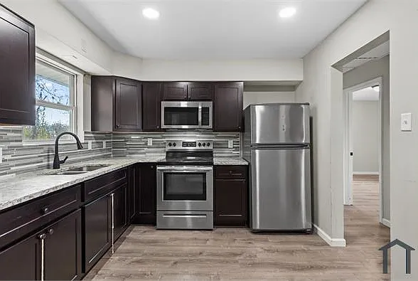 231 Estridge Rd — Photo 13