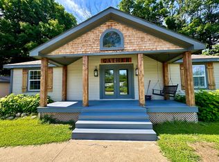 34 Lamplighter Dr, Conway, NH 03818