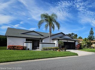 329 Pine Ridge Ln, Melbourne, FL 32940