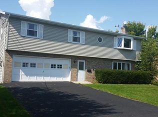 807 Oak Hill Ave, Endicott, NY 13760